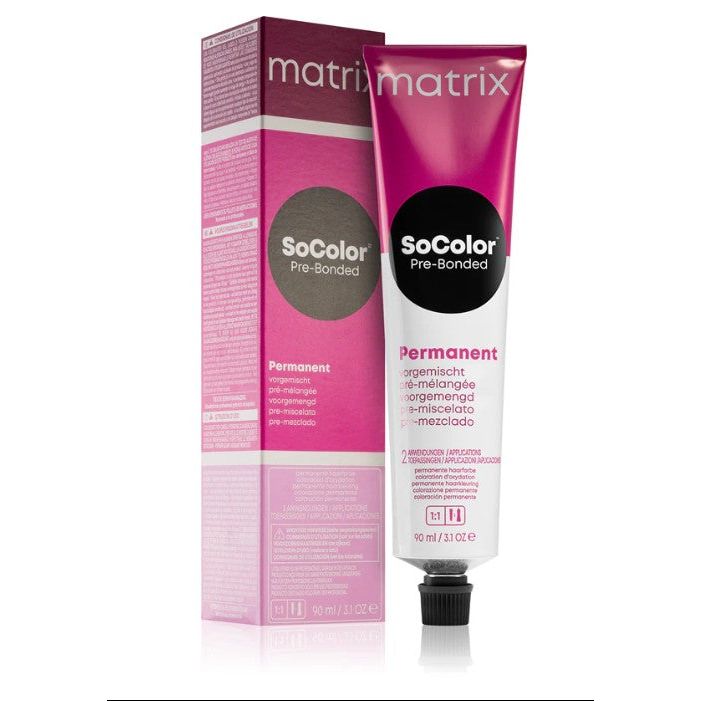 Matrix SoColor Pre-Bonded R25 6AA ofera o colorare permanenta uniforma si stralucitoare, protejand in acelasi timp fibra capilara.
