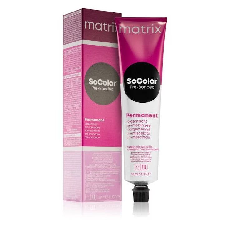 Matrix SoColor Pre-Bonded R25 6C ofera o colorare permanenta uniforma si stralucitoare, protejand in acelasi timp fibra capilara.