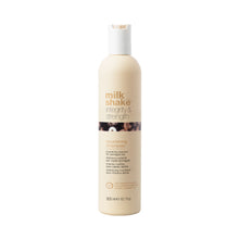 Încarcă imaginea în Galerie, Set MilkShake Integrity Nourishing and Strenght - Sampon 300ml Balsam 300ml si Tratament 200ml
