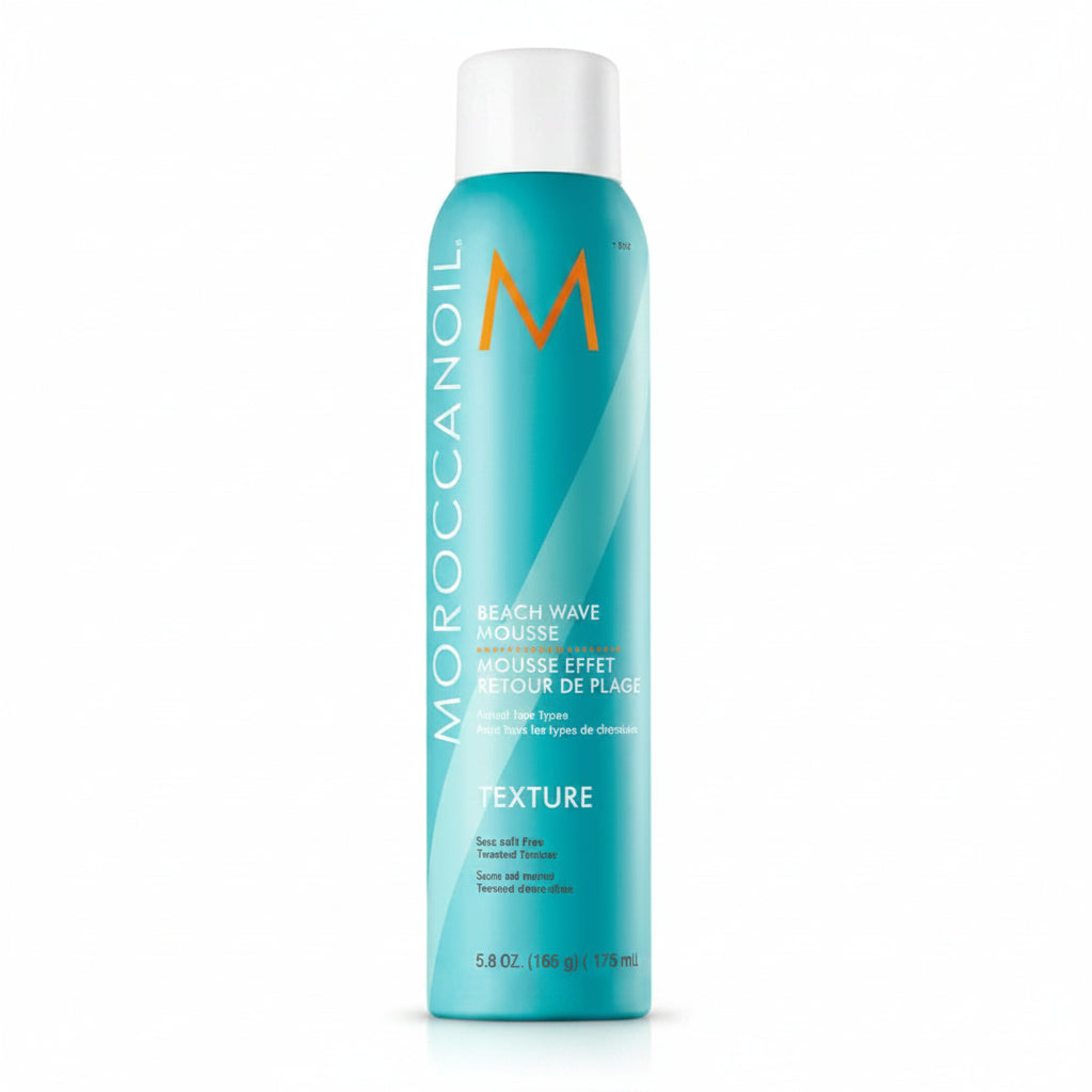 Noua spuma MoroccanOil Beach Wave este o alternativa inovatoare a spray-urilor texturizante pe baza de sare de mare.