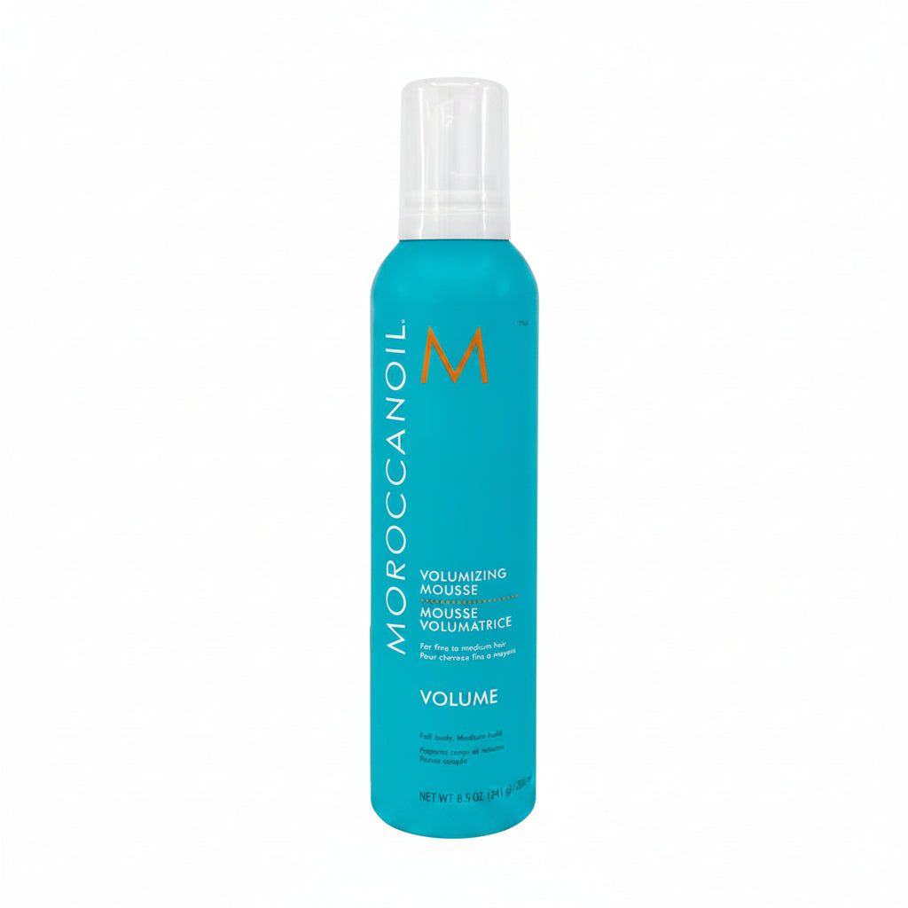 Spuma pentru volum Moroccanoil Volumizing Mousse este ideala pentru stilizarea parului si obtinerea unui plus de volum, textura si fixare de lunga durata.