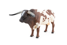 Încarcă imaginea în Galerie, Papo Prietenii de la ferma Figurina Taur Longhorn
