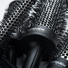 Încarcă imaginea în Galerie, Termix Professional Black Hair Brush 23mm - Perie Profesionala Pentru Styling si Volum - Beauty Lounge
