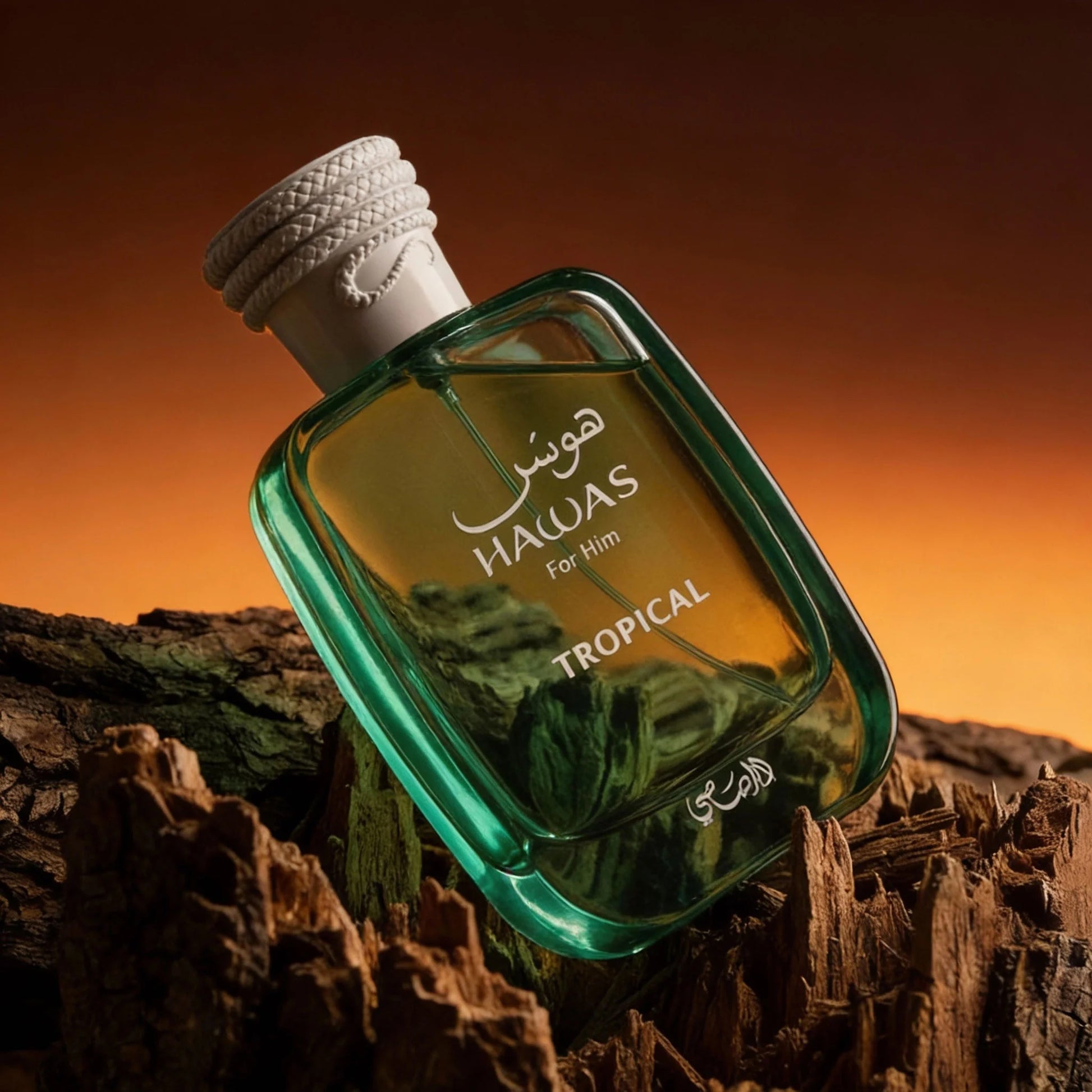 Rasasi Hawas Tropical este un parfum unisex exotic si fresh