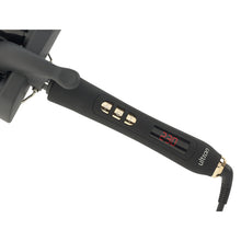 Încarcă imaginea în Galerie, Ultron Shango Triple Barrel Waver 32mm EU - Ondulator Profesional Pentru Bucle Lejere - Beauty Lounge
