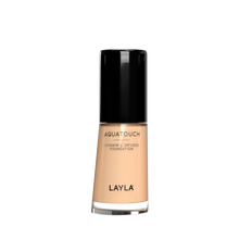 Încarcă imaginea în Galerie, Layla Cosmetics Aquatouch Vitamin C Infused Foundation N. 3   Fond de Ten Anti-Imbatranire
