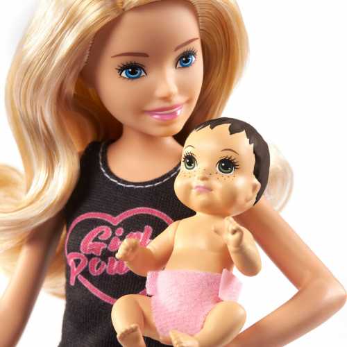 Barbie Papusa Skipper First Jobs Babysitter Papusa Blonda 33cm