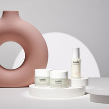 Încarcă imaginea în Galerie, Babor Skinovage Calming Cream 50ml - Cremă Calmantă cu Allantoină și Polizaharide Marine pentru Ten Sensibil și Reactiv - Beauty Lounge
