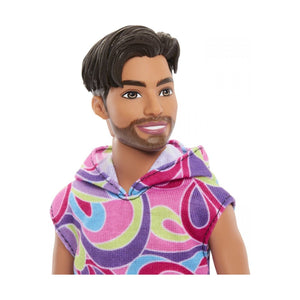 Barbie Papusa Ken Baiat Fashionistas Brunet cu Barba si Tricou cu Gluga