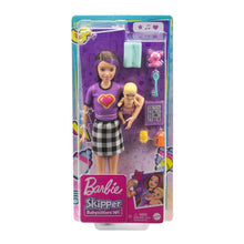 Încarcă imaginea în Galerie, Barbie Papusa Skipper First Jobs Babysitter Papusa Satena
