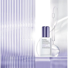 Încarcă imaginea în Galerie, Estee Lauder Perfectionist Pro Rapid Brightening Treatment Ferment 3 Vitamin C 30ml - Ser de Fata
