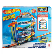 Încarcă imaginea în Galerie, Hot Wheels Garajul cu Cascadorii
