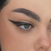 Încarcă imaginea în Galerie, Layla Cosmetics My Best Eyeliner No 2 - Creion Contur Ochi
