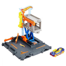 Încarcă imaginea în Galerie, Hot Wheels City Atelier de Reparatii
