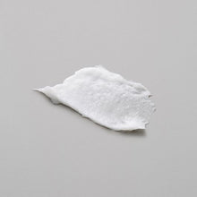 Încarcă imaginea în Galerie, Maria Nila Colour Refresh White Mix 0.00 - Masca de Par Nuantatoare 300ml
