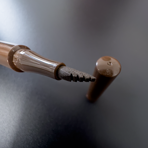 Layla Cosmetics And Now…Brow No 1 - Stilou pentru Conturarea Sprancene