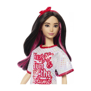 Barbie Papusa Fashionista Bruneta cu Rochita Sport