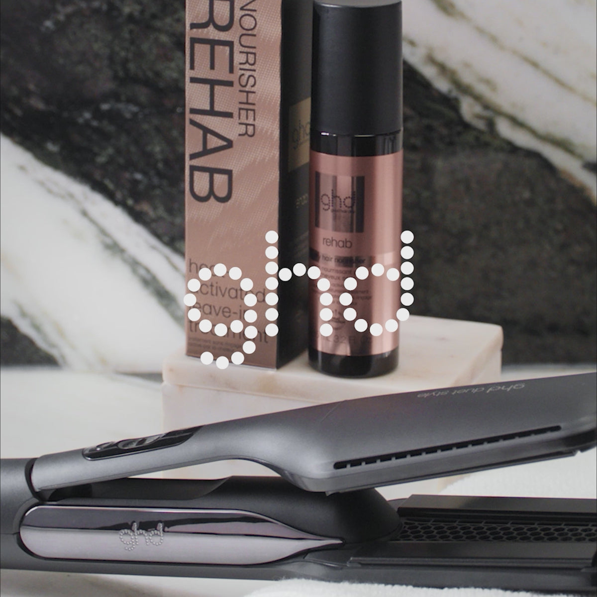 Încarcă video: GHD Rehab Nourisher Cream 95ml - Ser Leave-in Profesional Pentru Par Uscat si Anti-frizz
