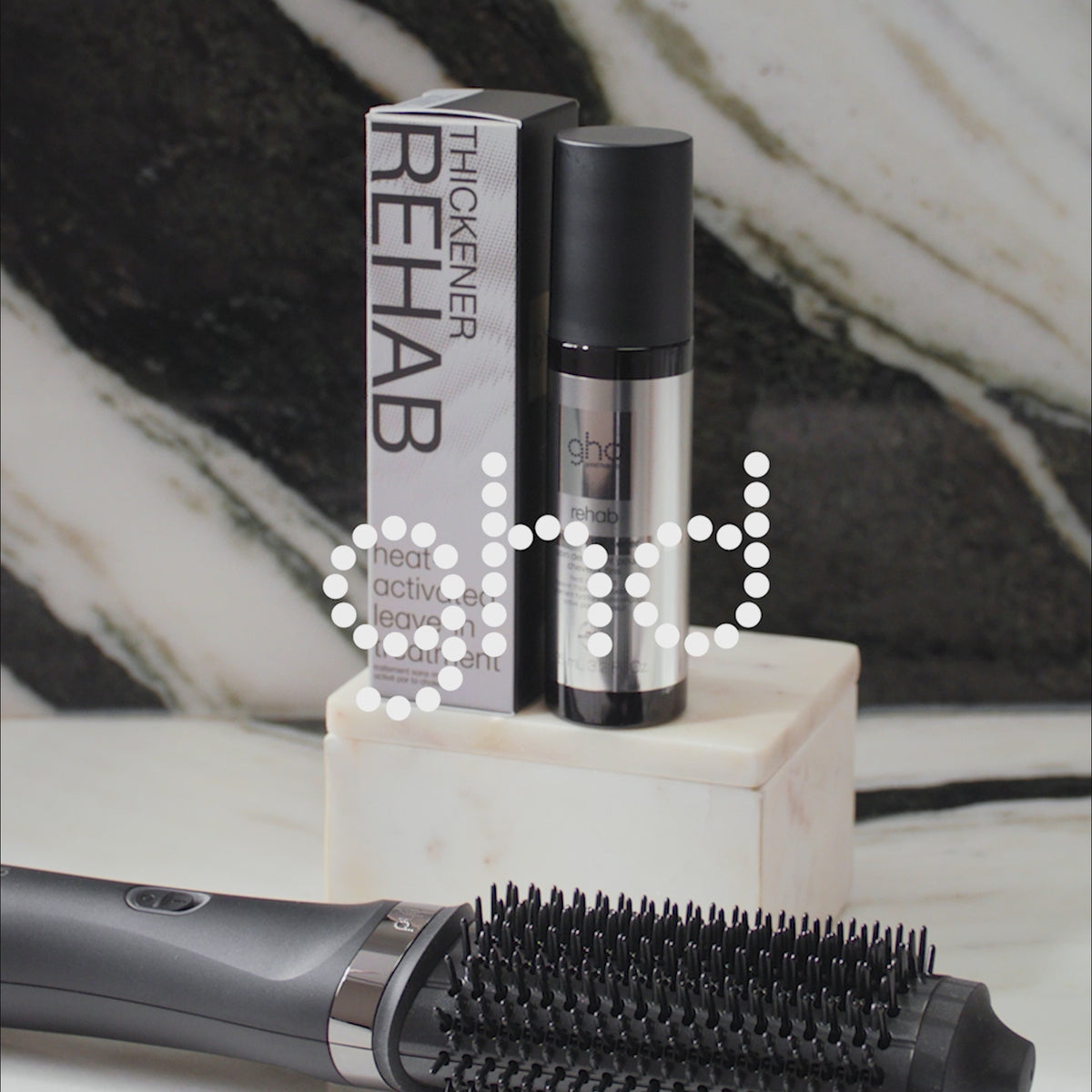 Încarcă video: GHD Rehab Thickness Spray 95ml - Spray Profesional Leave-in Pentru Parului Fin