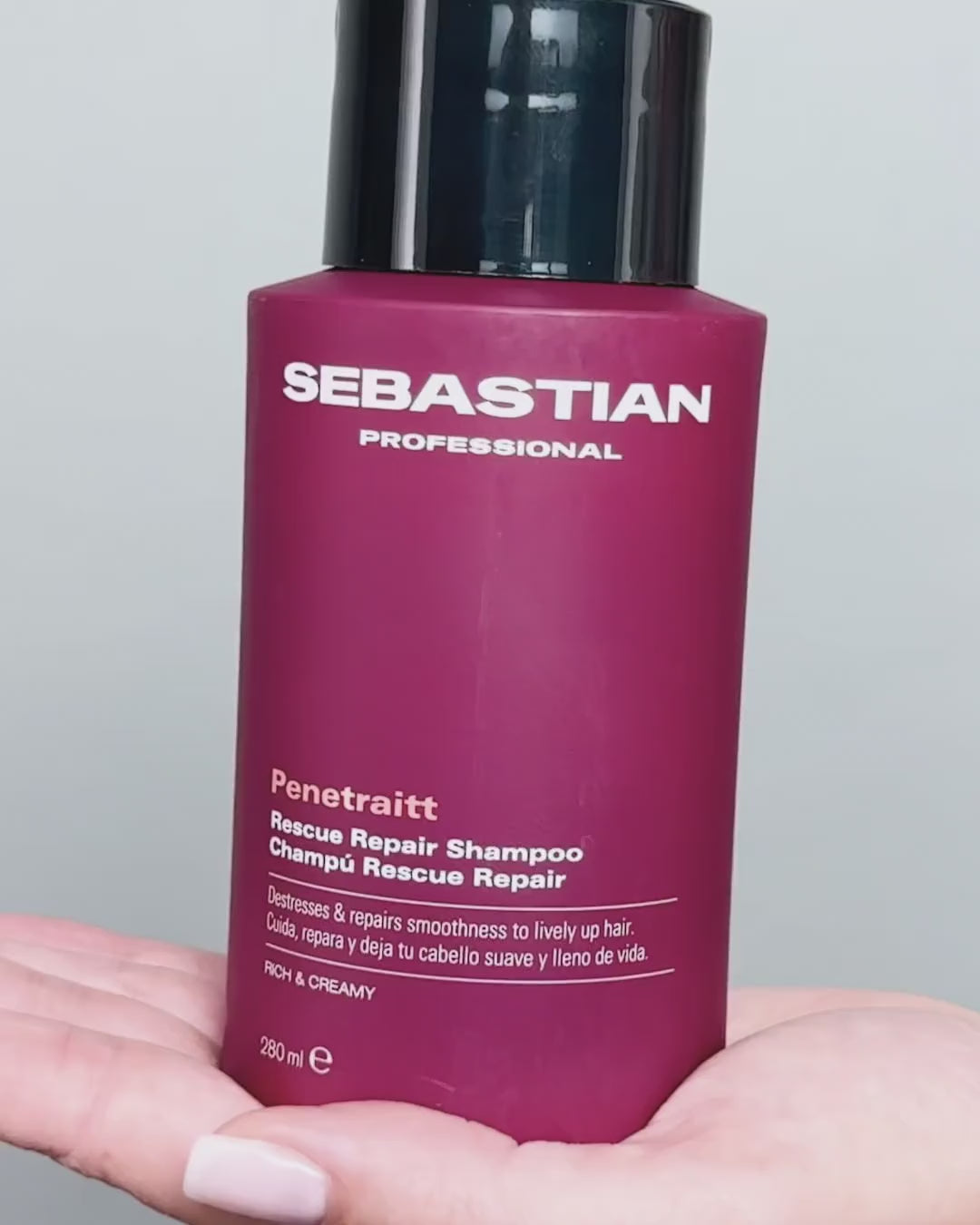 Încarcă video: Sebastian Penetraitt Shampoo 1000ml - Sampon Reparator Pentru Par Deteriorat Beauty Lounge
