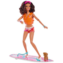 Încarcă imaginea în Galerie, Barbie Papusa la Surf
