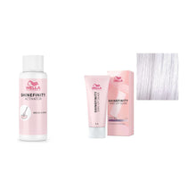 Încarcă imaginea în Galerie, Set Wella Professionals Shinefinity - Activator 2% 60ml si Vopsea Demipermanenta 09/81 60ml
