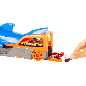 Hot Wheels Transportator Rechin cu Masinuta Inclusa