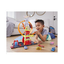 Încarcă imaginea în Galerie, Hot Wheels Statia de Pompieri Super Loop
