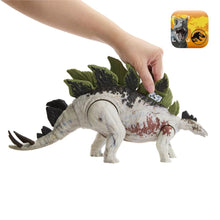 Încarcă imaginea în Galerie, Jurassic World Gigantic Trackers Dinozaur Stegosaurus
