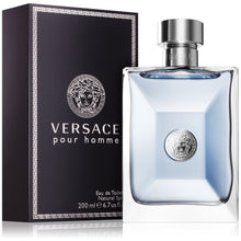 Încarcă imaginea în Galerie, Versace Pour Homme Eau De Toilette Natural Spray 200ml - Pentru Barbati
