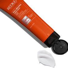Încarcă imaginea în Galerie, Redken Frizz Dismiss Rebel Tame 250ml - Crema Pentru Netezire si Control Anti-Frizz

