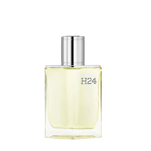 Încarcă imaginea în Galerie, Hermes H24 Eau de Toilette Natural Spray 50ml - Pentru Barbati
