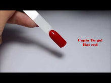 Încarcă și redă videoclipul în Galerie, Cupio Oja Semipermanenta To Go! Hot Red 15ml
