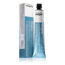 Încarcă imaginea în Galerie, L&#39;Oreal Professionnel Majirel High Lift 901-S Ultra Foarte Blond Cendre Deschis 50ml Vopsea de Par
